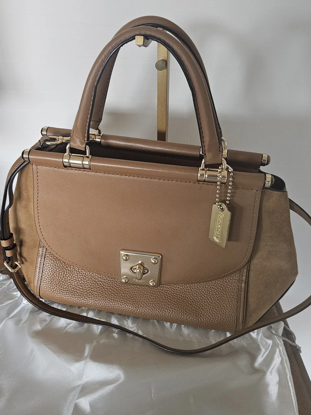 Coach Drifter Carryall In Tan And Camel
